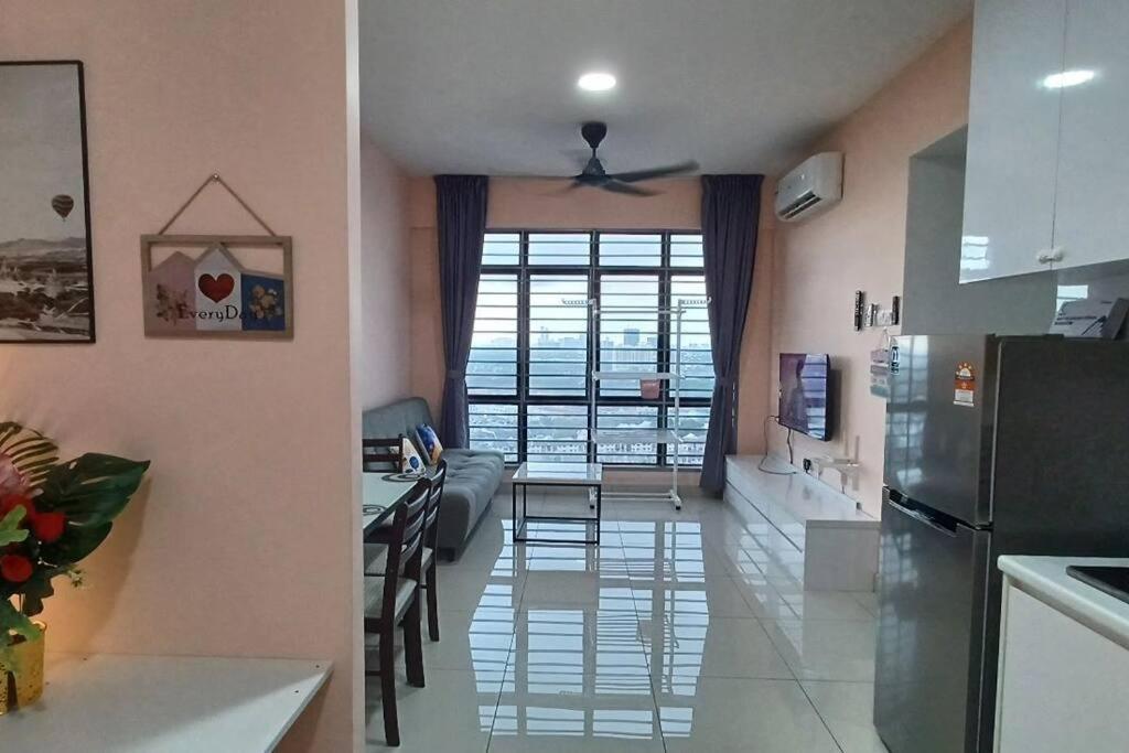 Homestay Arc Cozyhome Austin Hills 4-5Pax Johor Bahru Exterior photo